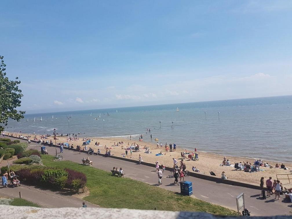 Leigh-On-Sea Retreat - 2 Bedroom Apartment Extérieur photo