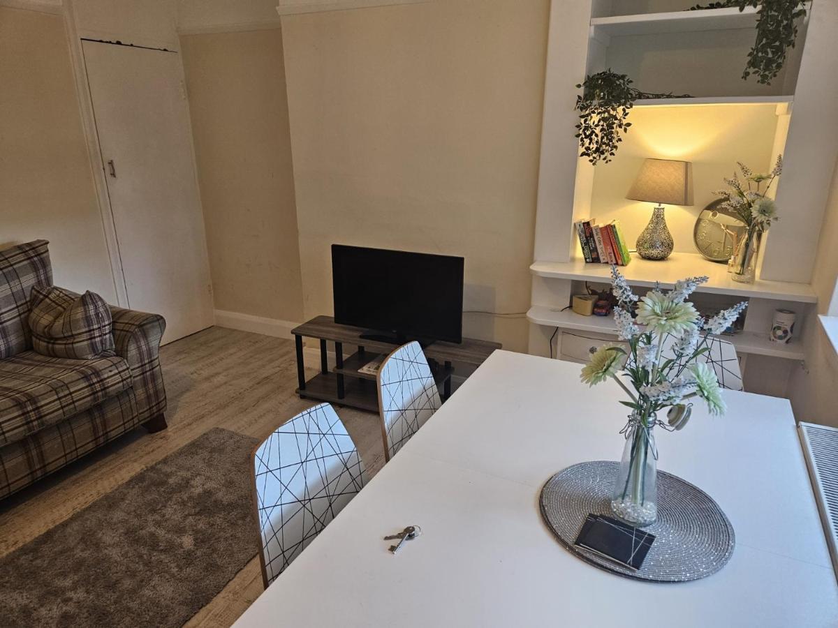 Leigh-On-Sea Retreat - 2 Bedroom Apartment Extérieur photo